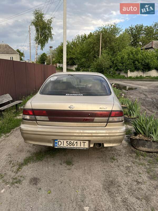 Седан Nissan Maxima 1996 в Змиеве фото 11 Седан Nissan Maxima 1996 в Змиеве