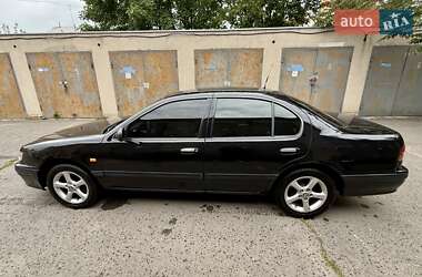 Седан Nissan Maxima 1996 в 