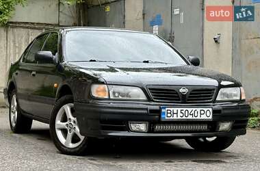Седан Nissan Maxima 1996 в Одесі