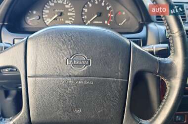 Седан Nissan Maxima 1996 в 