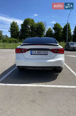 Седан Nissan Maxima 2018 в 