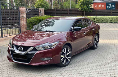 Седан Nissan Maxima 2016 в Буче