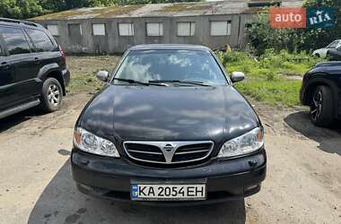 Седан Nissan Maxima 2001 в Гореничах