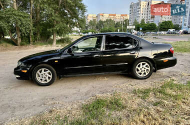 Седан Nissan Maxima 2004 в 