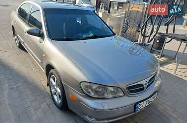 Седан Nissan Maxima 2002 в 