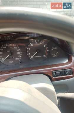 Седан Nissan Maxima 1997 в 