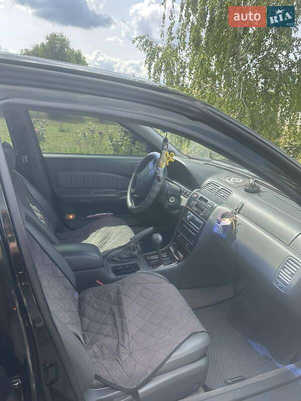 Седан Nissan Maxima 1995 в Ізмаїлі