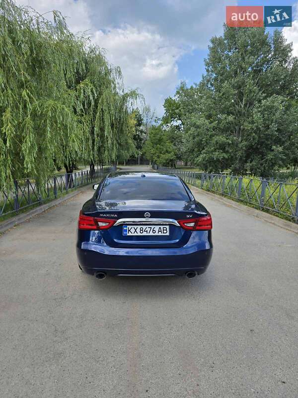 Седан Nissan Maxima 2018 в Киеве фото 7 Седан Nissan Maxima 2018 в Киеве