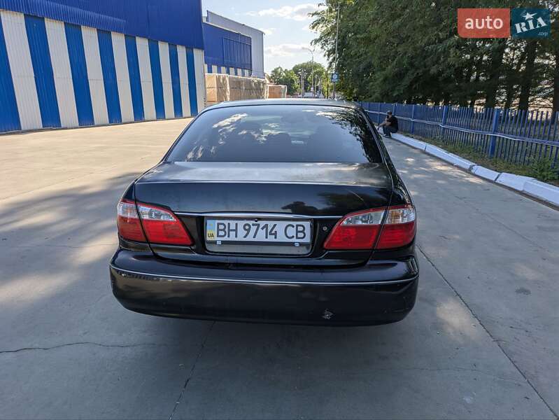 Седан Nissan Maxima 2001 в Одессе