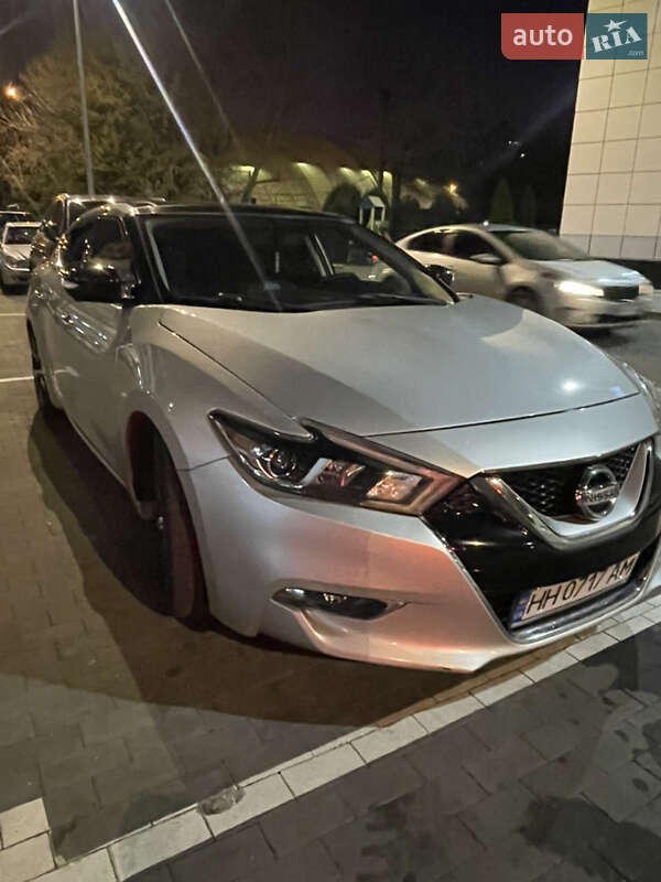 Седан Nissan Maxima 2015 в Одессе