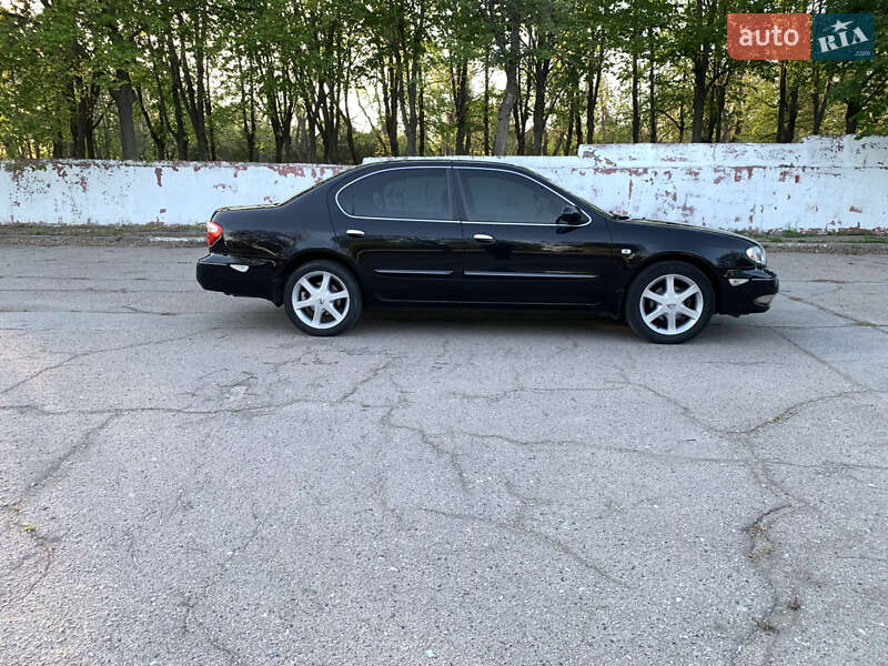 Седан Nissan Maxima 2005 в Нікополі