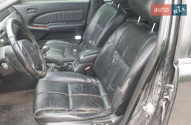 Седан Nissan Maxima 1996 в 