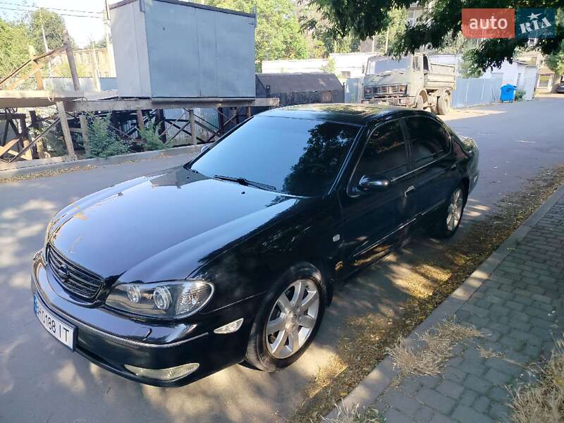 Седан Nissan Maxima 2002 в Одессе