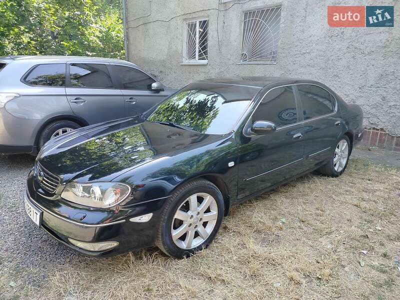 Седан Nissan Maxima 2002 в Одессе