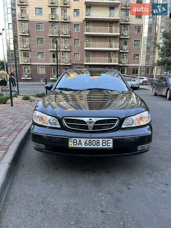 Седан Nissan Maxima 2003 в Умани