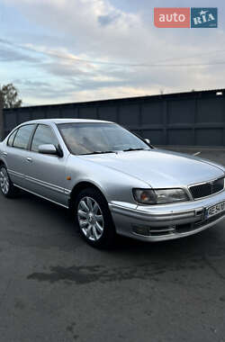 Седан Nissan Maxima 1997 в Павлограді