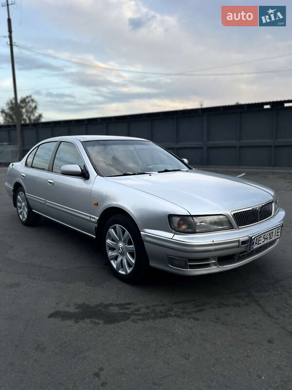 Nissan Maxima 1997