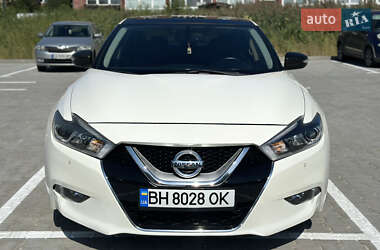Седан Nissan Maxima 2017 в 