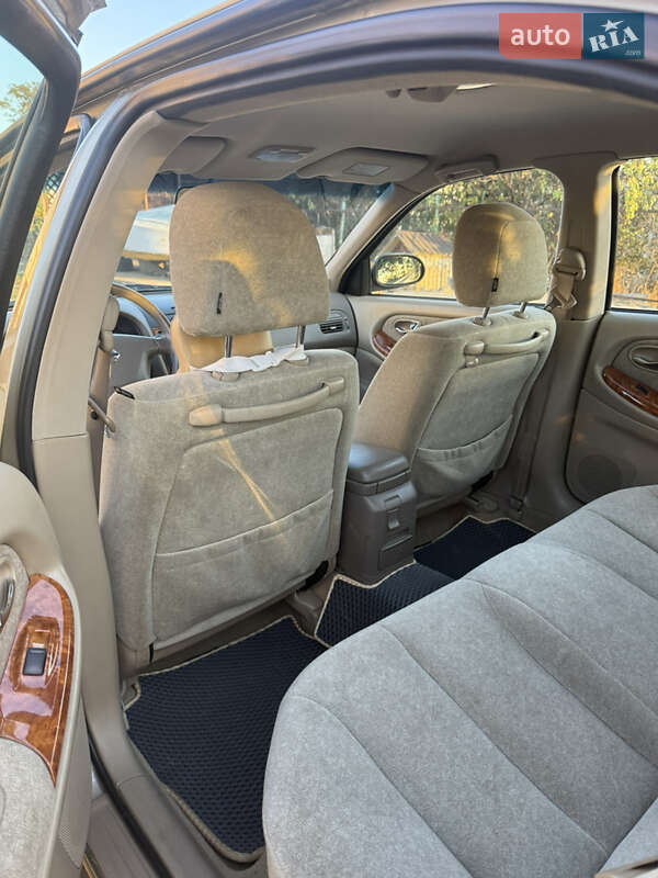 Седан Nissan Maxima 2005 в Одессе