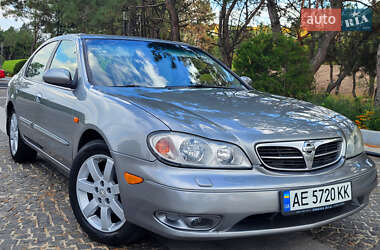 Седан Nissan Maxima 2004 в Днепре