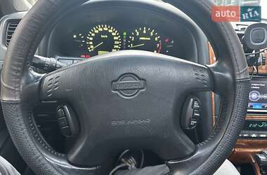 Седан Nissan Maxima 2003 в 