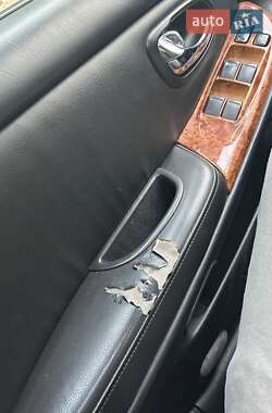 Седан Nissan Maxima 2003 в 