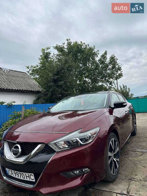 Седан Nissan Maxima 2017 в Киеве