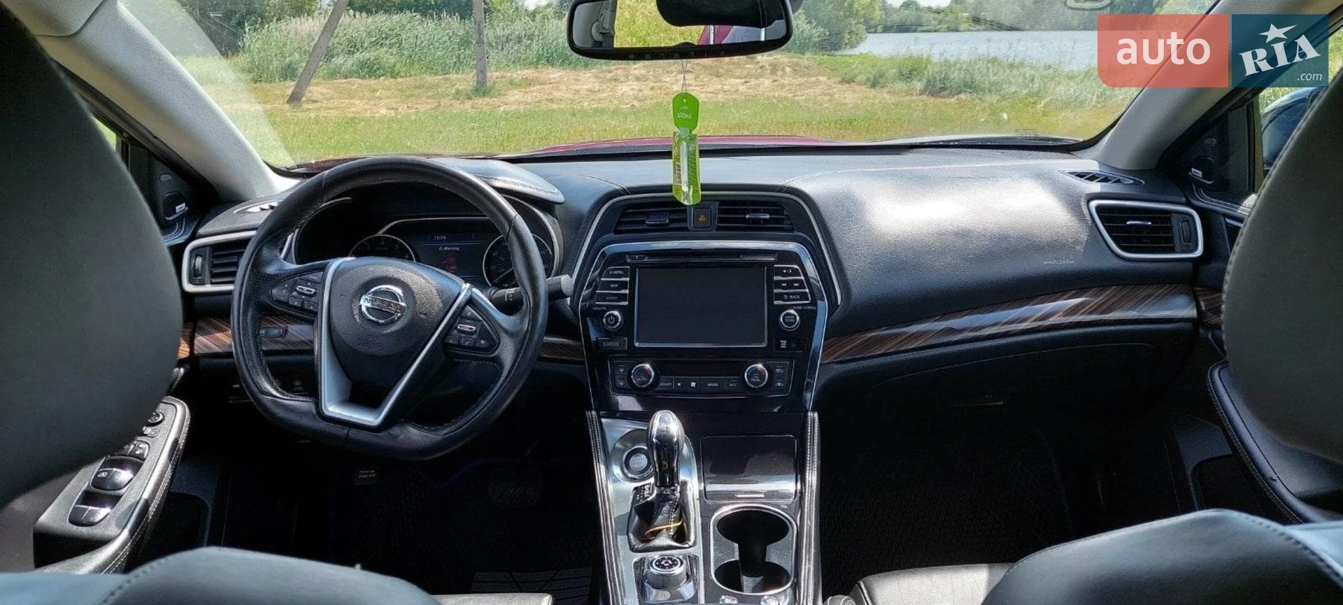 2017 Nissan Maxima - мініатюра 12
