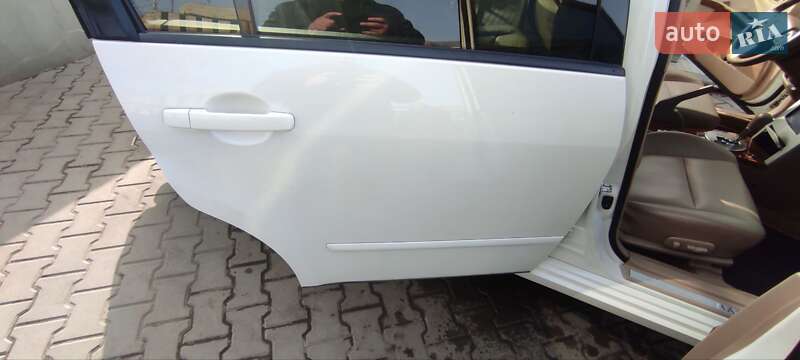 Седан Nissan Maxima 2006 в Кривом Роге