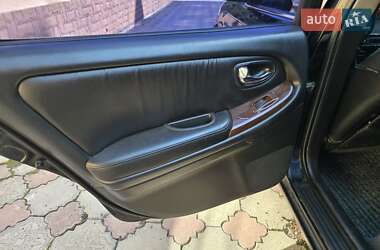 Седан Nissan Maxima 2001 в 
