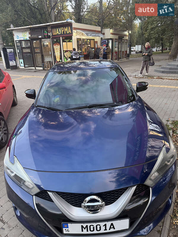 Седан Nissan Maxima 2015 в Одессе