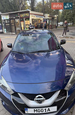Седан Nissan Maxima 2015 в 