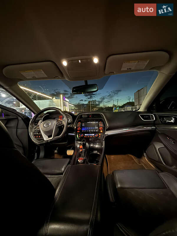 Седан Nissan Maxima 2015 в Одессе