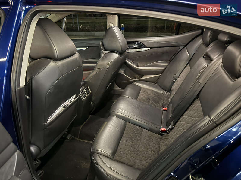 Седан Nissan Maxima 2015 в Одессе