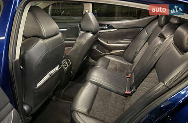 Седан Nissan Maxima 2015 в 