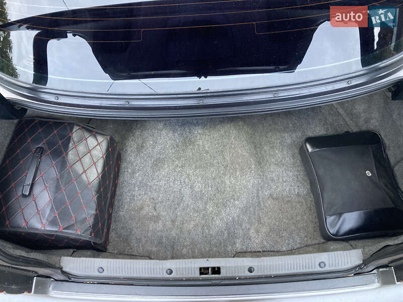 Седан Nissan Maxima 1996 в Одесі