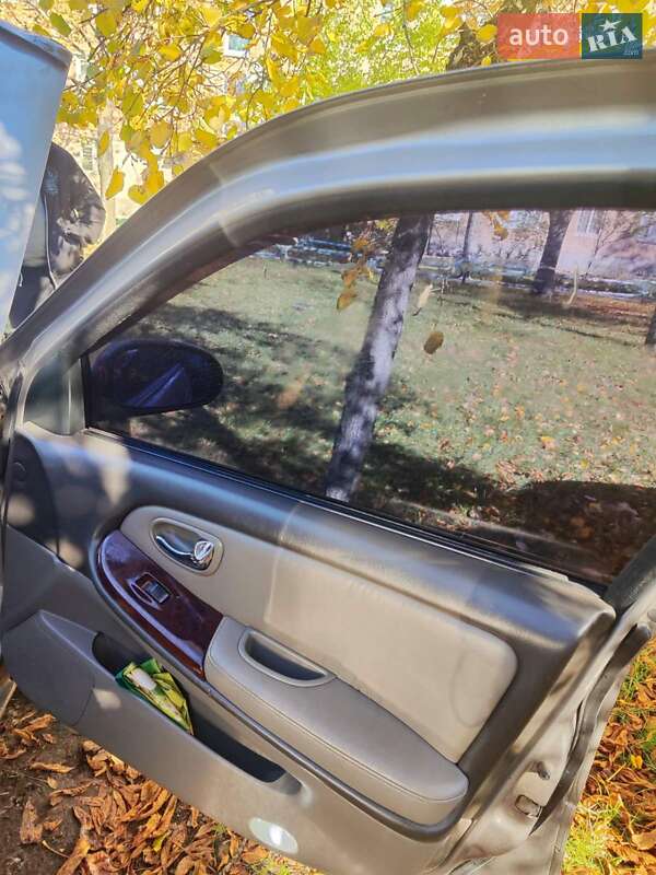 Седан Nissan Maxima 2005 в Києві