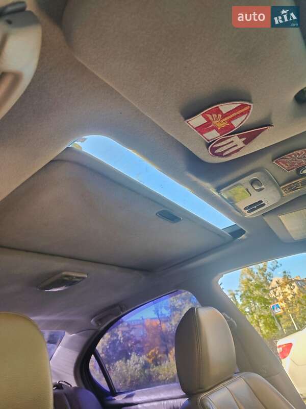 Седан Nissan Maxima 2005 в Києві