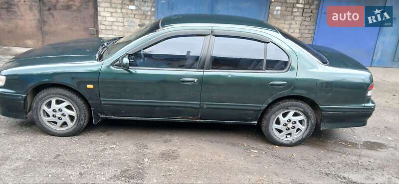 Седан Nissan Maxima 1995 в Кривом Роге фото 2 Седан Nissan Maxima 1995 в Кривом Роге