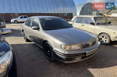 Седан Nissan Maxima 1997 в Харкові