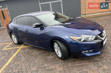 Седан Nissan Maxima 2015 в Хмельницькому