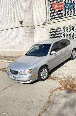 Седан Nissan Maxima 2001 в Днепре