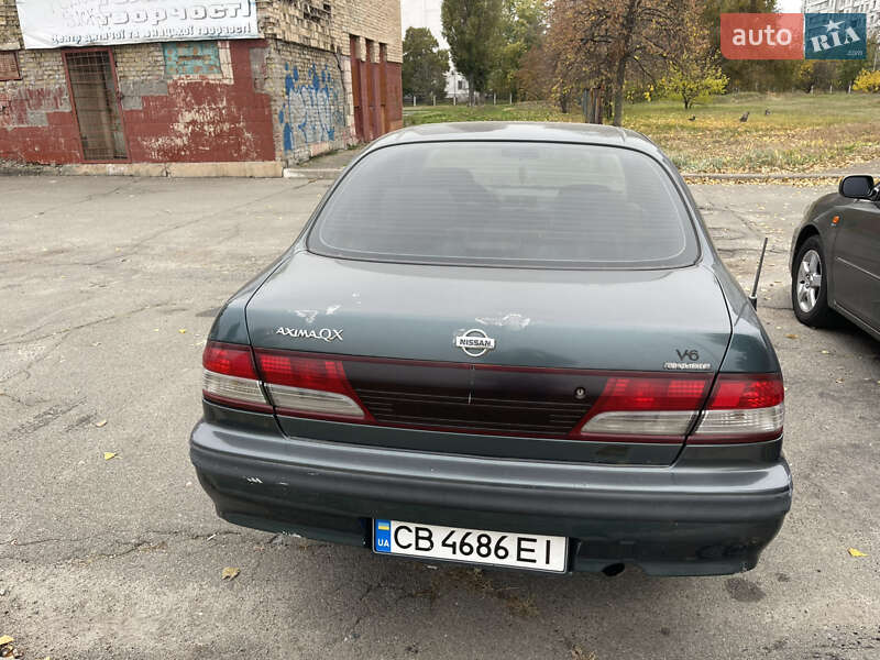 Седан Nissan Maxima 1999 в Киеве