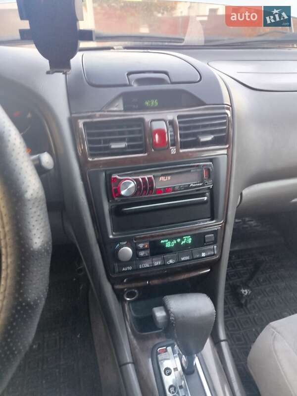 Седан Nissan Maxima 2000 в Кривом Роге фото 6 Седан Nissan Maxima 2000 в Кривом Роге