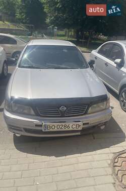 Седан Nissan Maxima 1995 в Тернополе