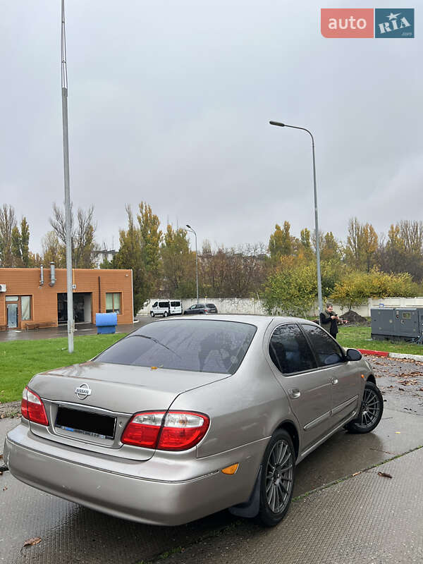 Седан Nissan Maxima 2001 в Одессе