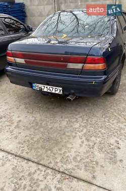 Седан Nissan Maxima 1997 в Одесі