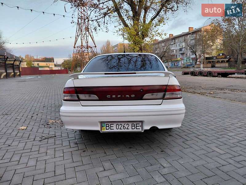Седан Nissan Maxima 1998 в Николаеве фото 14 Седан Nissan Maxima 1998 в Николаеве