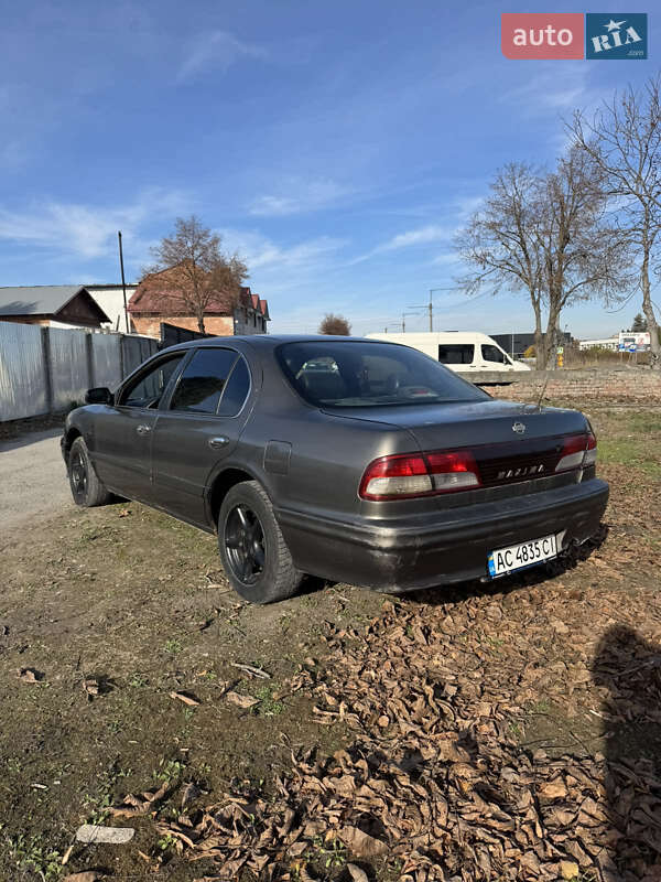 Седан Nissan Maxima 1998 в Кам'янець-Подільському фото 3 Седан Nissan Maxima 1998 в Кам'янець-Подільському