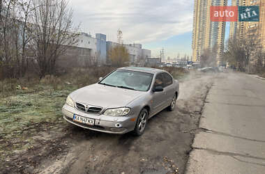 Седан Nissan Maxima 2002 в Киеве